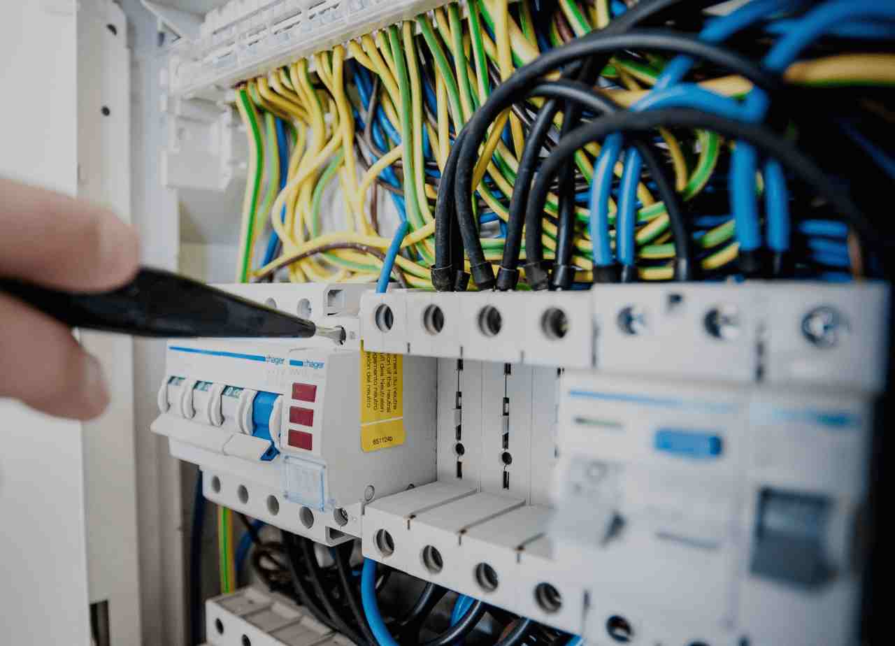 https://www.bns.co.uk/wp-content/uploads/2023/04/Electrical-Services-BNS-1280x924-min-compressed.jpg